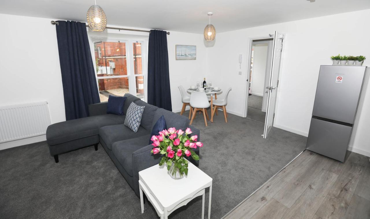 Exmouth - Apartment 2, Strand House - Modern 2 Bedroom Apartment, Perfect Location For Access To Beach & Town Centre - Sleeps 4 Guests - Hosted By Rentmyhouse Экстерьер фото
