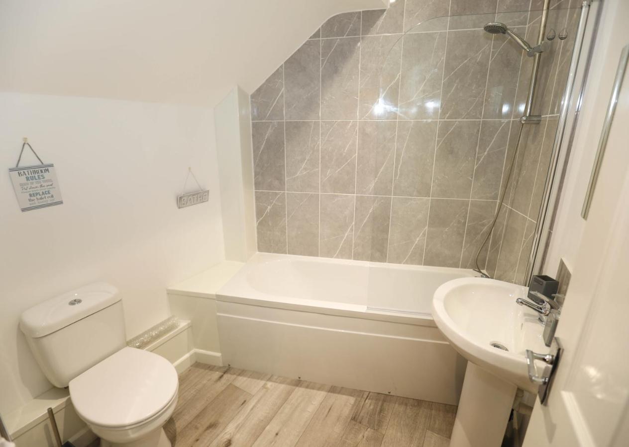 Exmouth - Apartment 2, Strand House - Modern 2 Bedroom Apartment, Perfect Location For Access To Beach & Town Centre - Sleeps 4 Guests - Hosted By Rentmyhouse Экстерьер фото